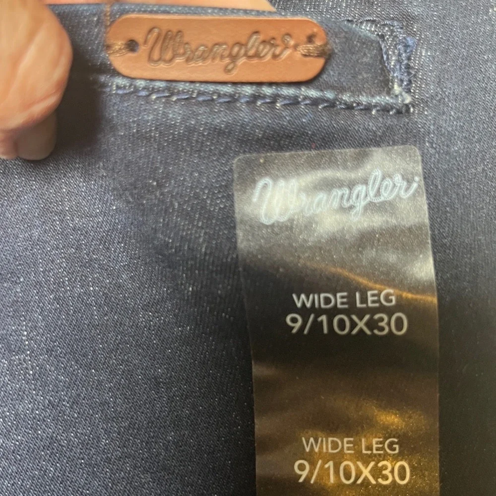 NWT Wrangler Retro Mae Mid Rise Flare Jeans Blue Stretch Denim‎ 9/10x30